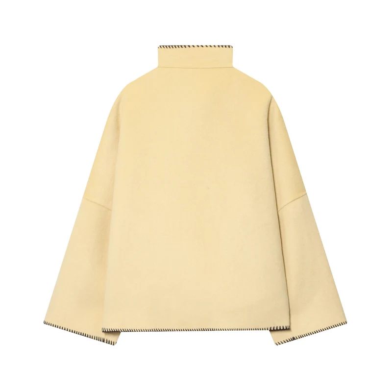 Damen Cape-Mantel mit Stehkragen, asymmetrischer Knopfleiste und Ziernaht Nord Taschen