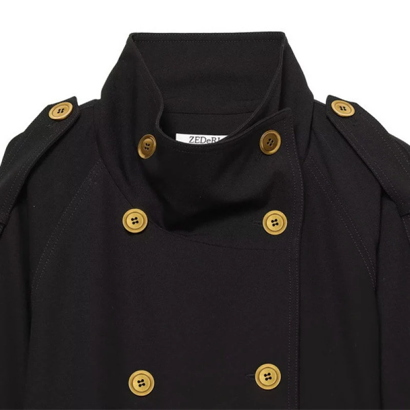 Damen Kurzer Doppelreiher-Trench mit Taillengürtel, Schulterklappen und goldfarbenen Details Nord Taschen