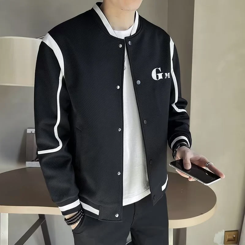 Herren Leichte Varsity-Bomberjacke mit Strukturgewebe, Rippbündchen und Druckknopffront Nord Taschen