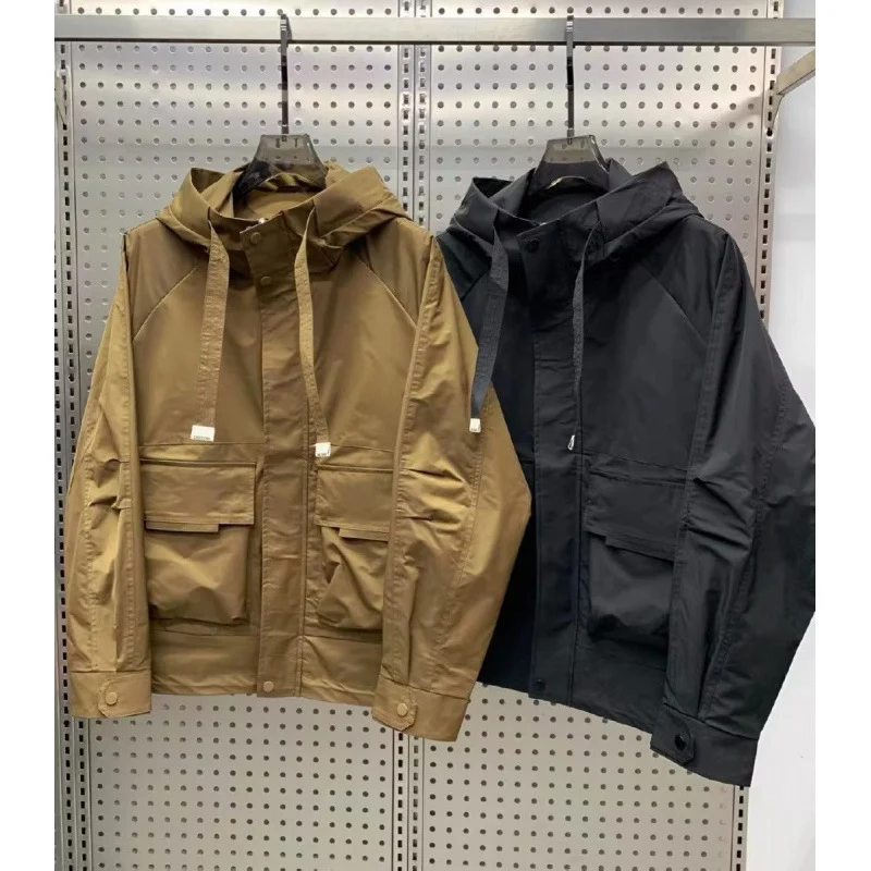Herren Leichte Utility-Jacke mit Kapuze, mehreren Pattentaschen und verdecktem Reißverschluss Nord Taschen