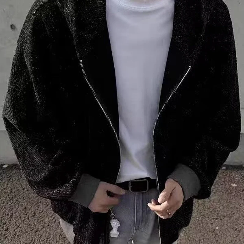 Unisex Oversized Strick-Kapuzenjacke mit Allover-Strukturmuster und Eingrifftaschen Nord Taschen