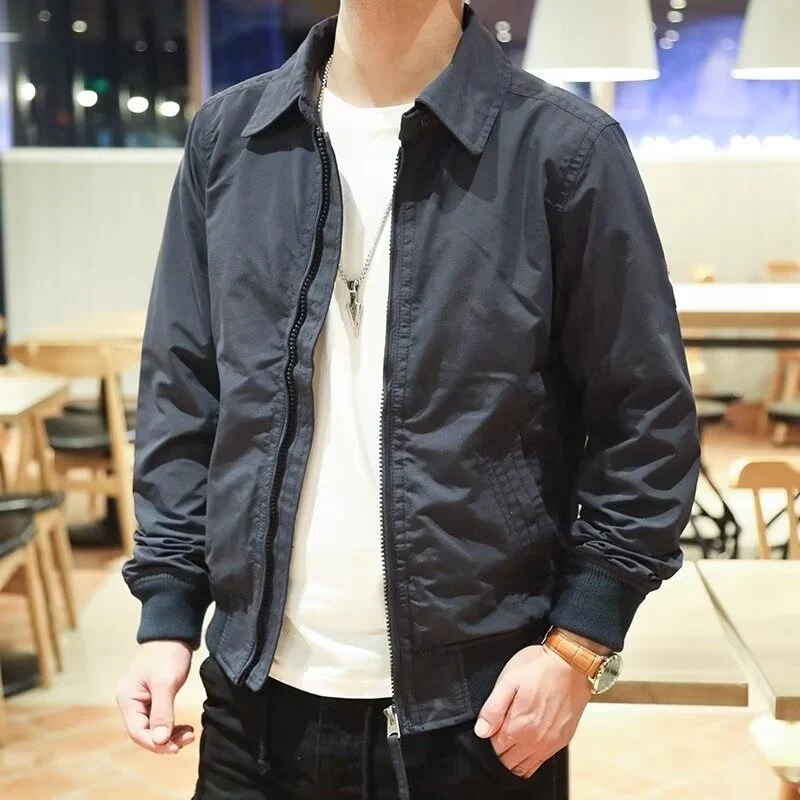 Herren Schlanke Harrington-Jacke im Bomberstil mit Hemdkragen und geripptem Saum Nord Taschen