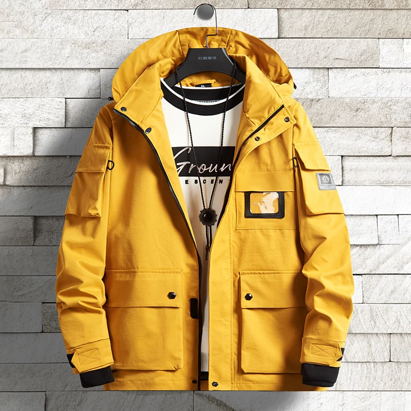 Herren Urbaner Tech-Parka mit Kapuze, Multifunktionstaschen und Thermoisolierung Nord Taschen