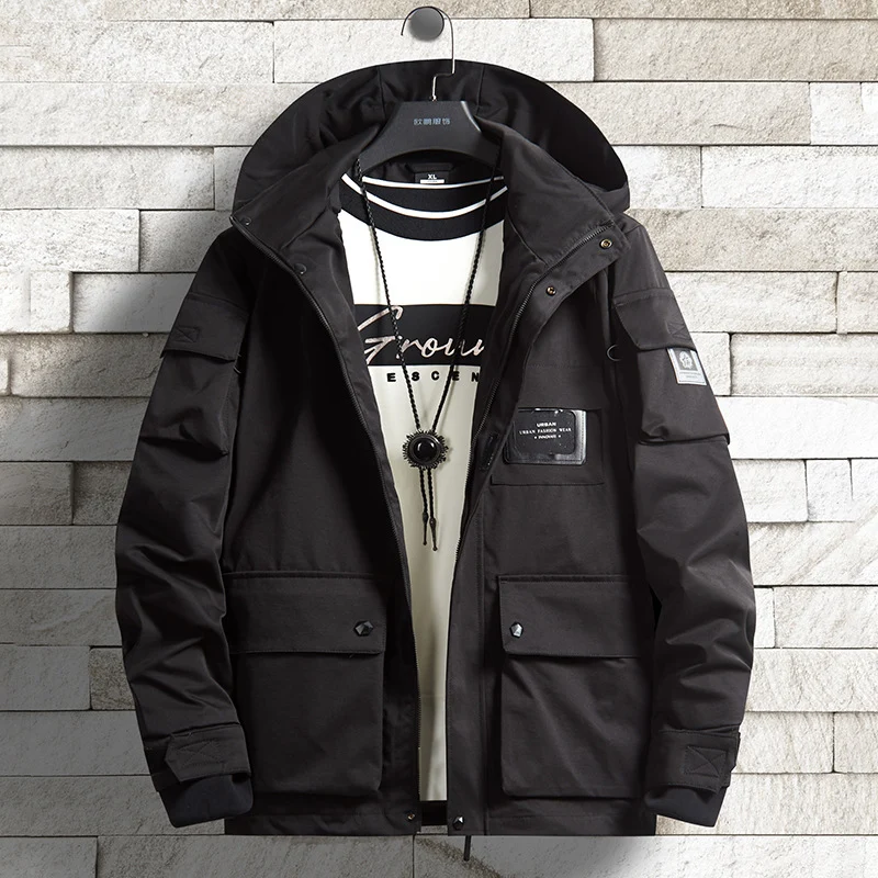 Herren Urbaner Tech-Parka mit Kapuze, Multifunktionstaschen und Thermoisolierung Nord Taschen