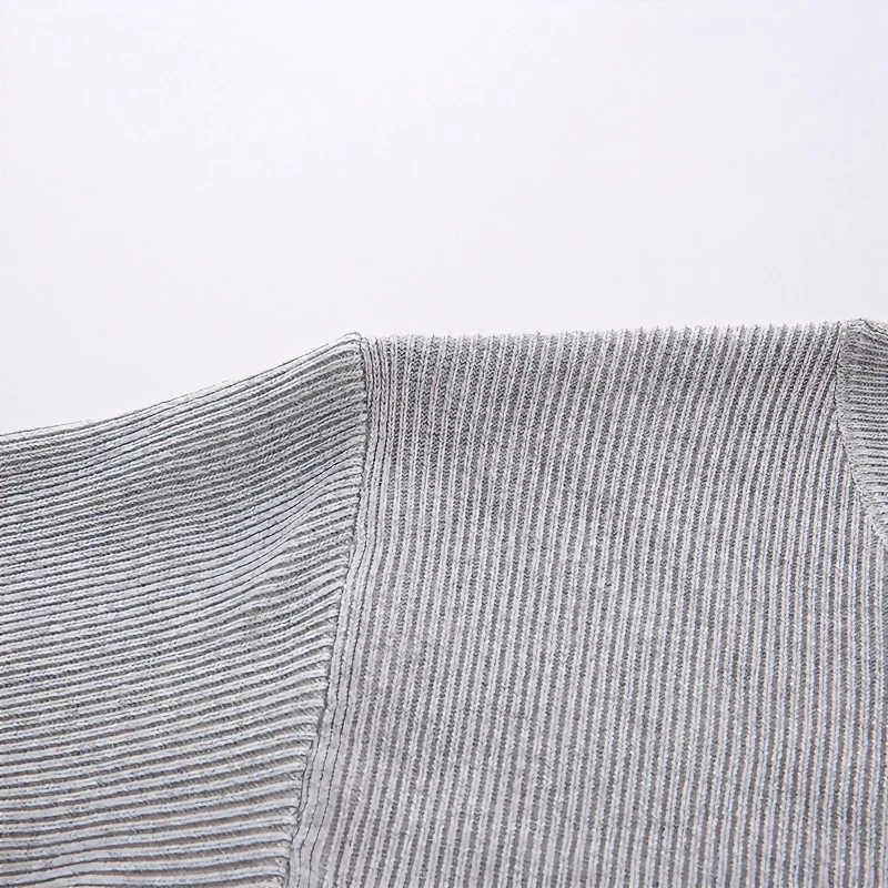 Unisex Oversized Rippen-Henley-Pullover mit verlängertem Rückensaum und 3-Knopf-Leiste Nord Taschen