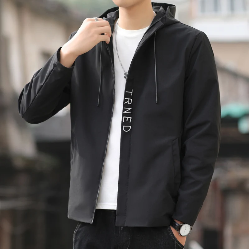 Herren leichte Kapuzen‑Shelljacke mit verdecktem Reißverschluss und minimalistischer Utility‑Optik Nord Taschen