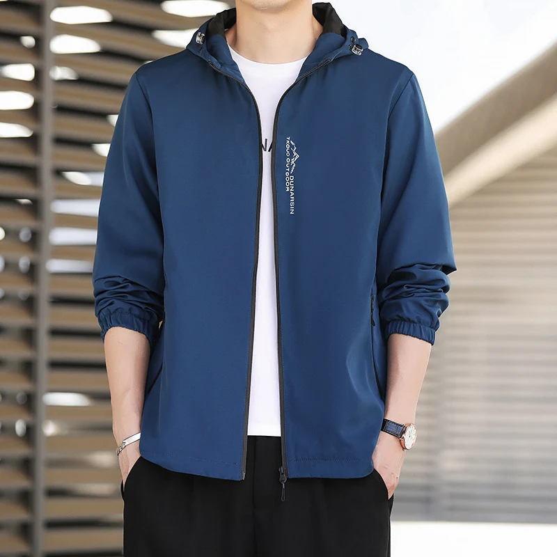 Herren Ultraleichte Kapuzen-Shelljacke im Urban-Minimalstil mit windabweisender Membran und Reißverschlusstaschen Nord Taschen