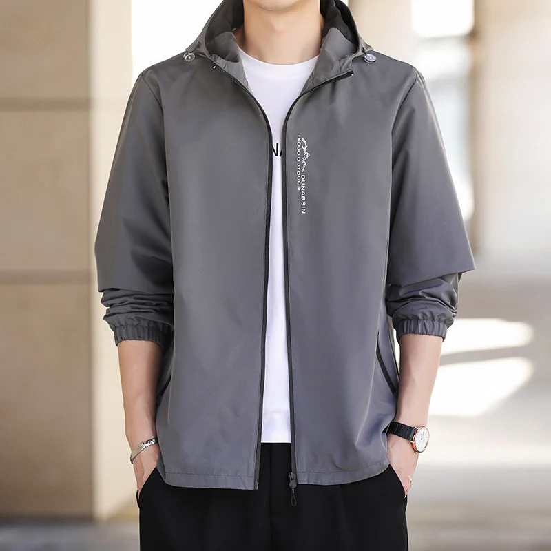 Herren Ultraleichte Kapuzen-Shelljacke im Urban-Minimalstil mit windabweisender Membran und Reißverschlusstaschen Nord Taschen