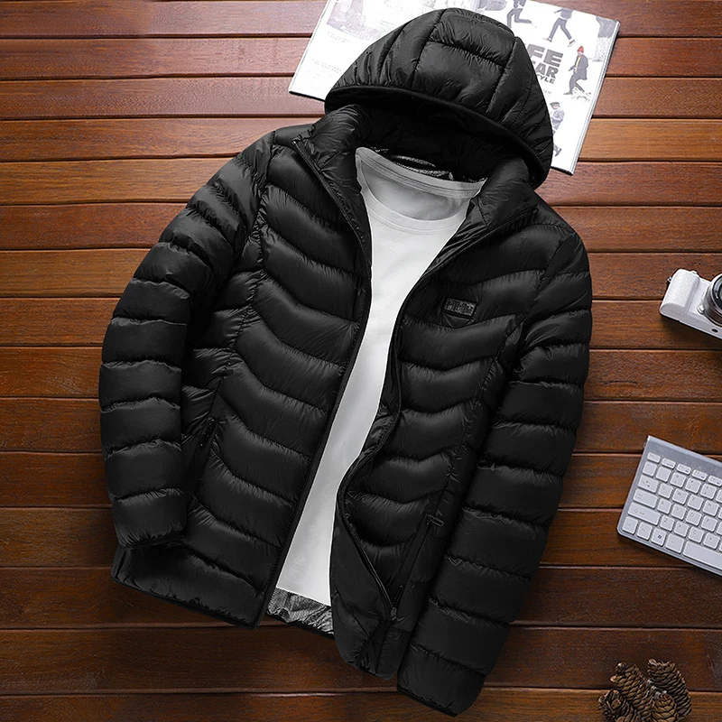 Herren Ultraleichte gesteppte Daunenjacke mit Kapuze, windabweisender Außenhaut und Packfunktion Nord Taschen