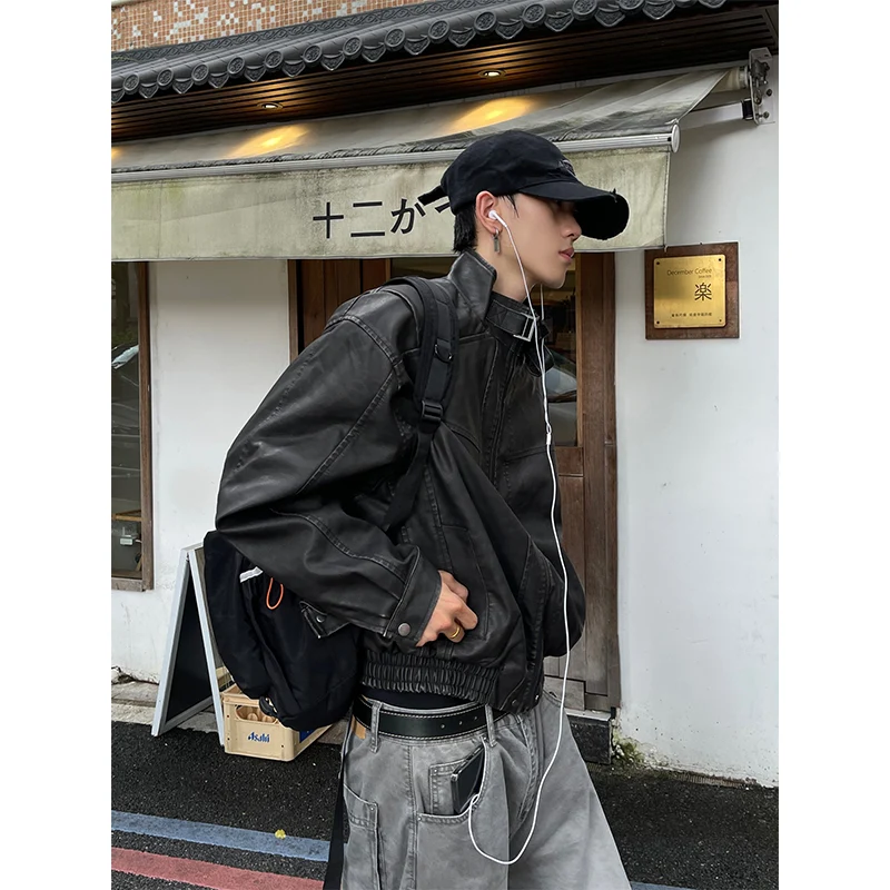 Herren Kurzer Oversized Lederimitat-Blouson mit Stehkragen, Reißverschluss und elastischem Saum Nord Taschen