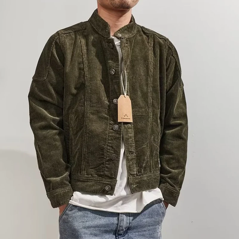 Herren Kurz geschnittene Kordjacke im Worker‑Style mit Stehkragen und Druckknopfleiste Nord Taschen