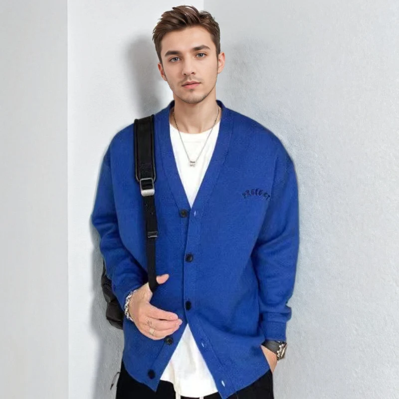 Herren Oversized-Strickpullover mit großflächigem Jacquard-Gesichtsmotiv und geripptem Saum Nord Taschen