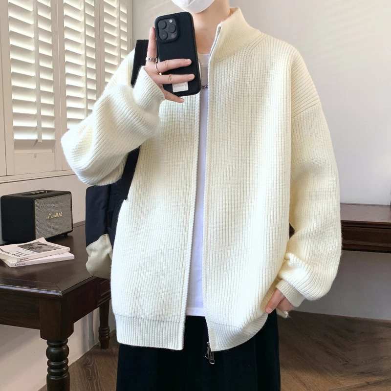 Herren Oversized Strick‑Zipjacke mit hohem Stehkragen und feiner Rippstruktur Nord Taschen