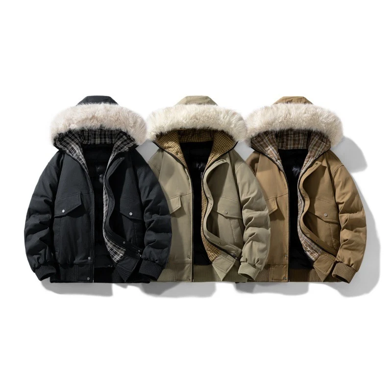 Herren Kurzparka mit wattierter Innenlage, abnehmbarer Kapuze und aufgesetzten Pattentaschen Nord Taschen