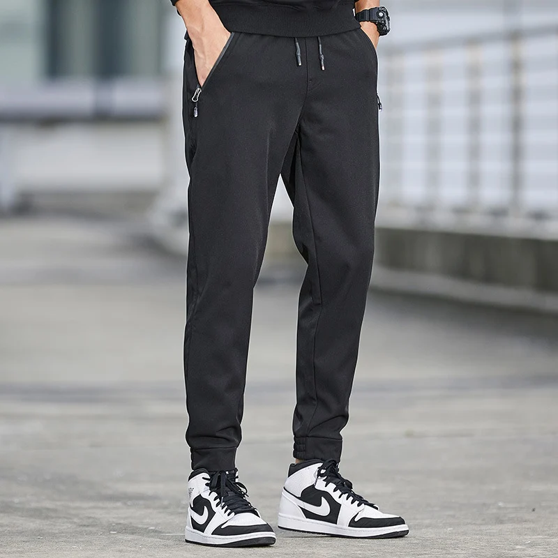 Herren Technische Softshell-Jogginghose mit wasserabweisender Membran, Reißverschlusstaschen und elastischem Kordelbund Nord Taschen