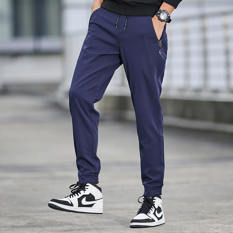Herren Technische Softshell-Jogginghose mit wasserabweisender Membran, Reißverschlusstaschen und elastischem Kordelbund Nord Taschen
