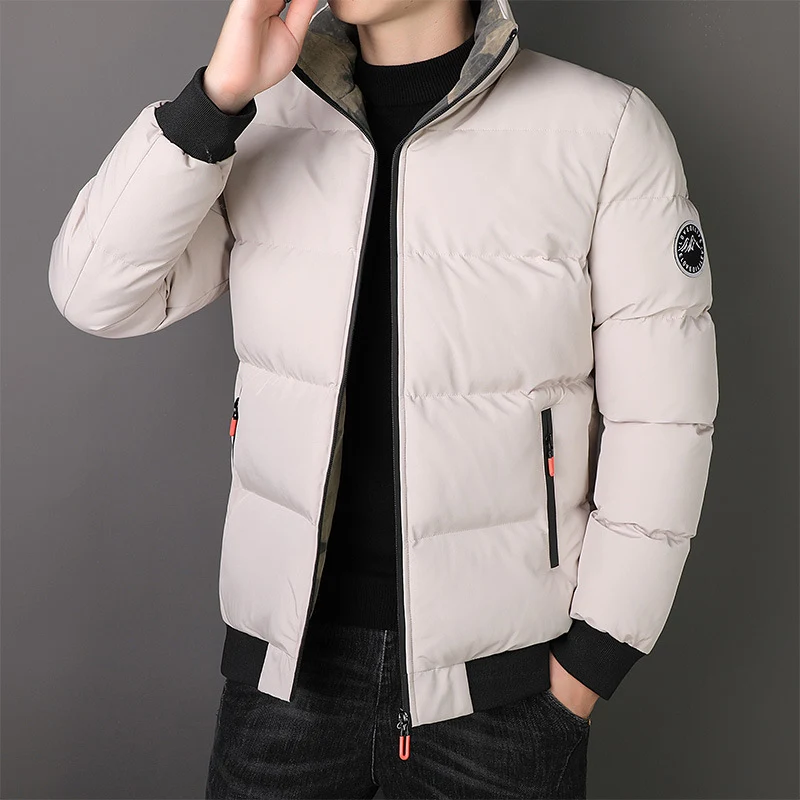 Herren Kurz geschnittene wattierte Steppjacke mit Camouflage-Innenfutter, gerippten Bündchen und Reißverschlusstaschen Nord Taschen