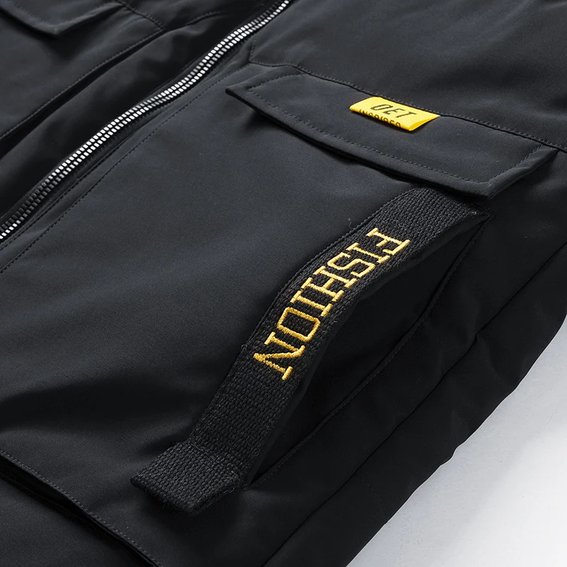 Herren Isolierte Outdoorweste mit hohem Stehkragen, Multifunktionstaschen und markanten Webbändern Nord Taschen
