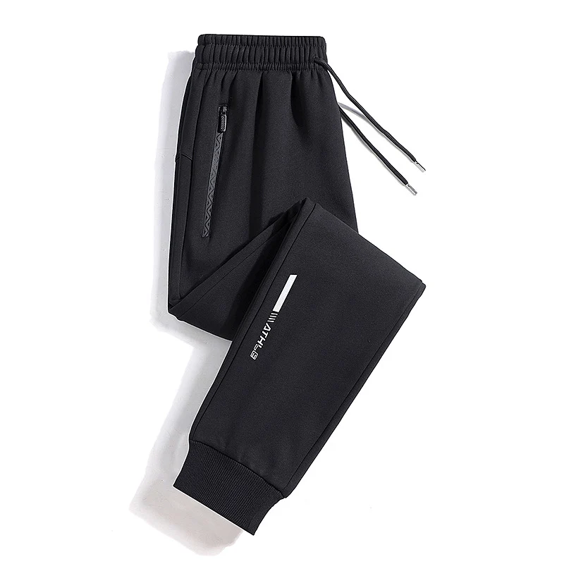 Herren Sportive Jogginghose mit Reißverschlusstasche, Kordelzug und elastischen Bündchen Nord Taschen