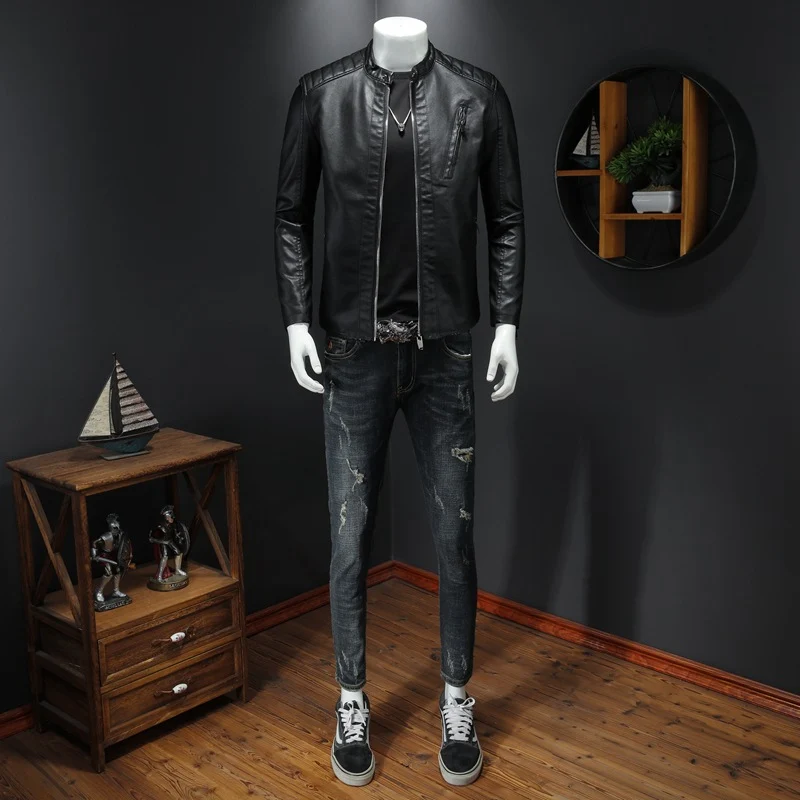 Herren Schmale Lederjacke im Biker-Look mit Stehkragen und senkrechter Brusttasche Nord Taschen