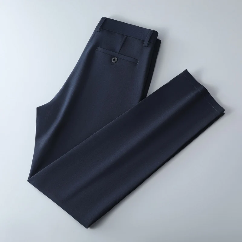 Herren Schmal geschnittene Anzughose aus Stretchtwill mit geradem Bein Nord Taschen