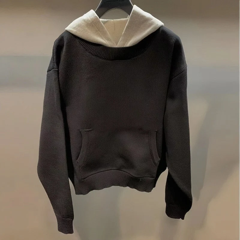 Unisex Grobgestricktes Lagenlook-Sweatshirt mit Kontrastkapuze und Kängurutasche Nord Taschen