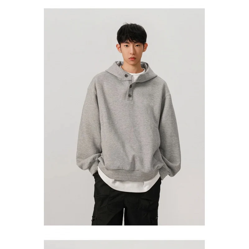 Herren Oversized Kapuzenpullover mit 3‑Knopf‑Leiste und seitlichen Eingrifftaschen Nord Taschen