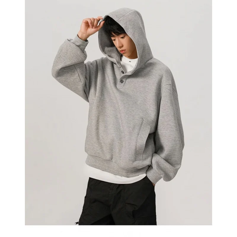 Herren Oversized Kapuzenpullover mit 3‑Knopf‑Leiste und seitlichen Eingrifftaschen Nord Taschen