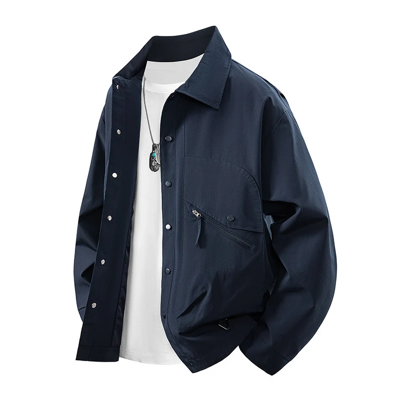 Herren Overshirt-Coachjacke im Urban-Utility-Stil mit Druckknopfleiste und schräger Reißverschlusstasche Nord Taschen