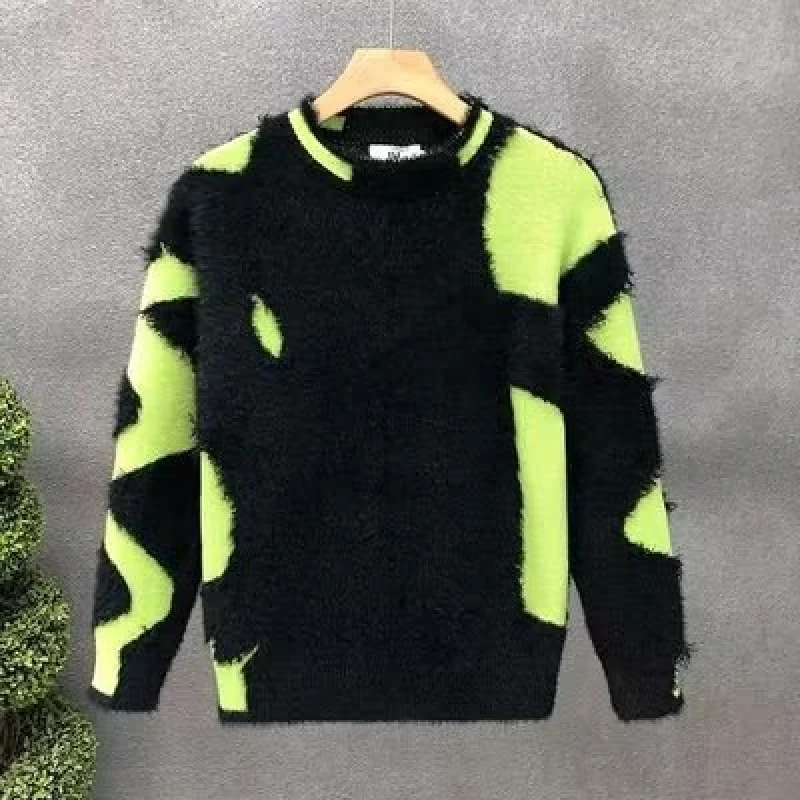 Unisex Flauschiger Oversize-Strickpullover mit abstraktem Destroy-Detail und Strukturmix Nord Taschen