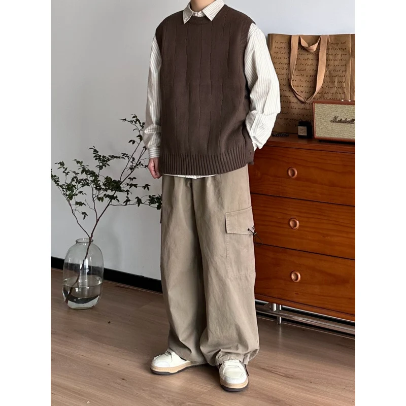 Herren Oversized Ärmellose Strickweste mit geripptem Saum und Rundhalsausschnitt Nord Taschen