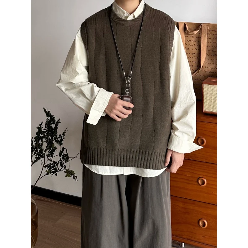 Herren Oversized Ärmellose Strickweste mit geripptem Saum und Rundhalsausschnitt Nord Taschen