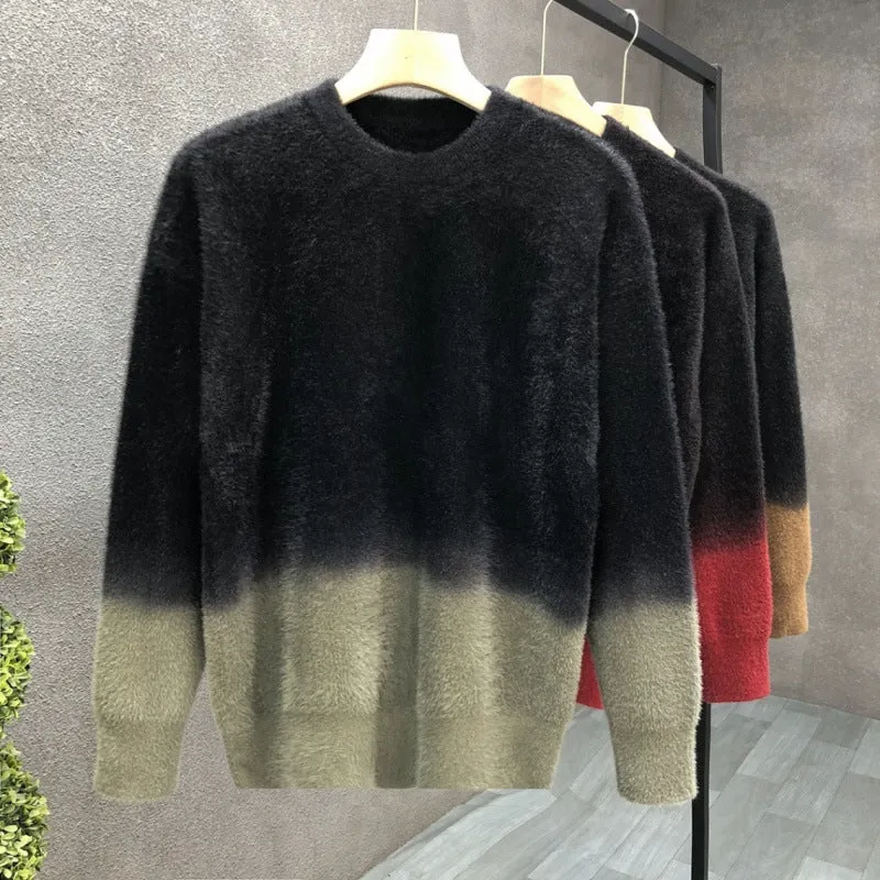 Herren Flauschiger Farbverlauf-Pullover aus Mohair-Mix mit Rundhals und geradem Schnitt Nord Taschen
