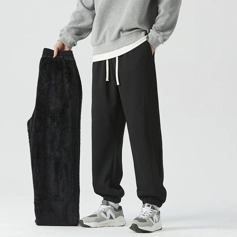 Herren Relaxed-Jogger mit elastischem Bund und abnehmbarem Teddyfutter Nord Taschen