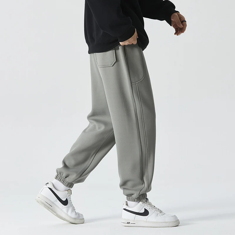 Herren Bequeme athletische Jogginghose mit Tunnelzug und elastischen Knöchelbündchen Nord Taschen