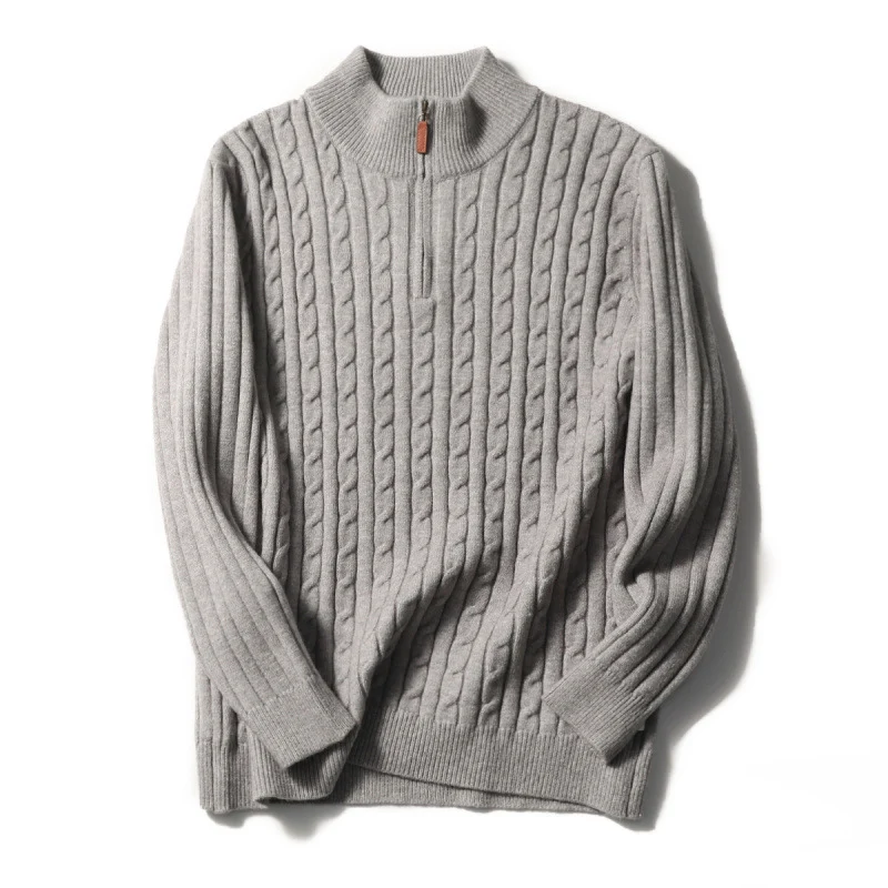 Herren Feinstrick-Pullover mit Zopfmuster und Halbzip-Stehkragen Nord Taschen