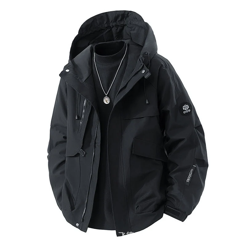 Herren Minimalistischer Urban‑Softshell‑Parka mit verdeckten Utility‑Taschen und verstellbarer Kapuze Nord Taschen
