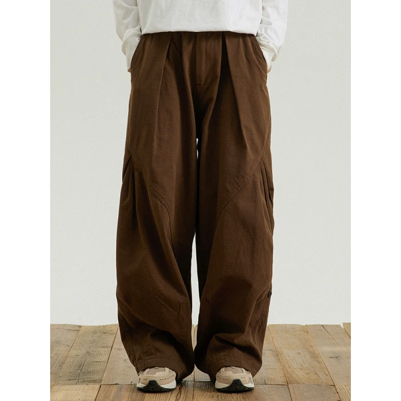 Herren Weite Baggy-Cargo-Hose mit Faltendetails und elastischem Bund Nord Taschen
