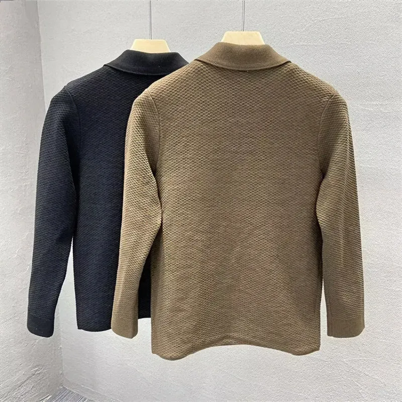 Herren Strukturiertes Strickcardigan mit Hemdkragen, Knopfleiste und aufgesetzten Taschen Nord Taschen