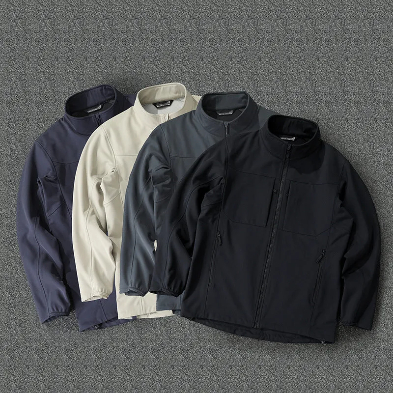 Herren Technische Softshelljacke mit Stehkragen und verdeckten Reißverschlusstaschen Nord Taschen
