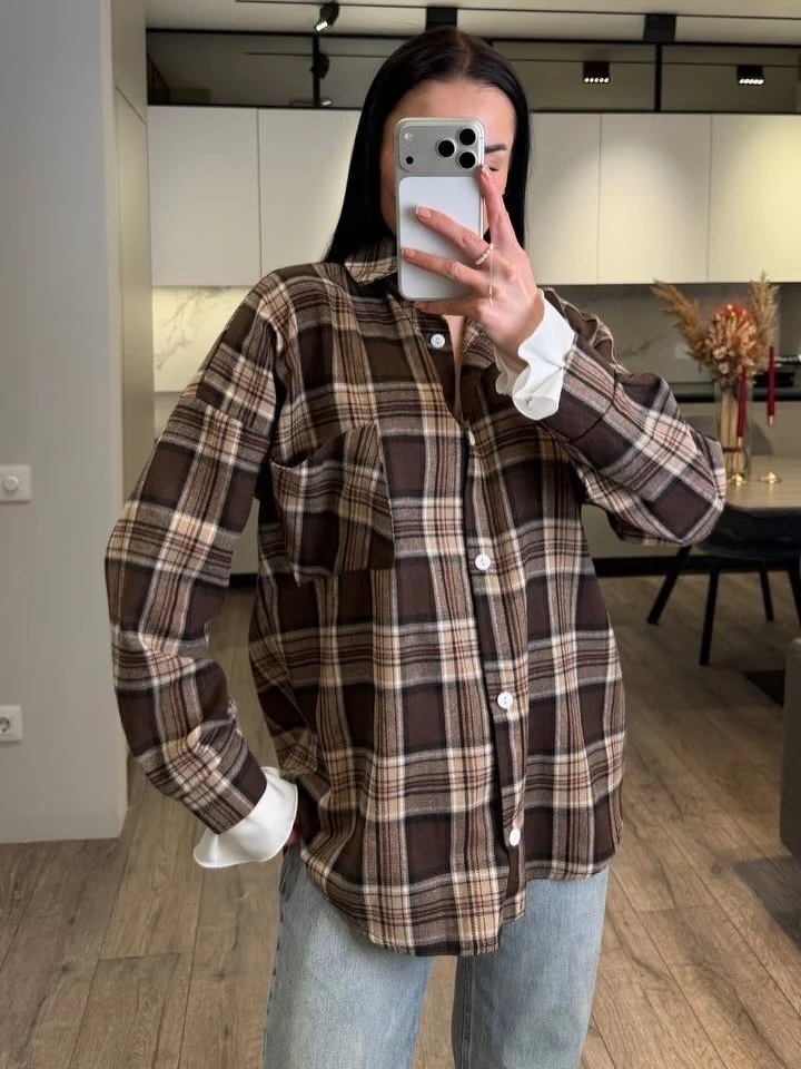 Damen Kariertes Flanell-Overshirt mit Hemdblusenkragen, Relaxed-Fit und aufgesetzter Brusttasche Nord Taschen
