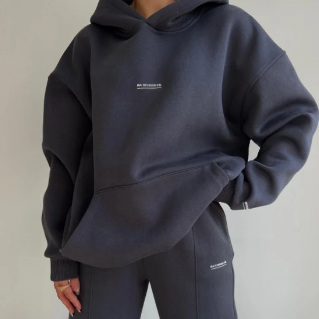 Damen Set Schwere French‑Terry Oversize‑Kapuzenpullover mit Kängurutasche und Slim‑Jogginghose Nord Taschen