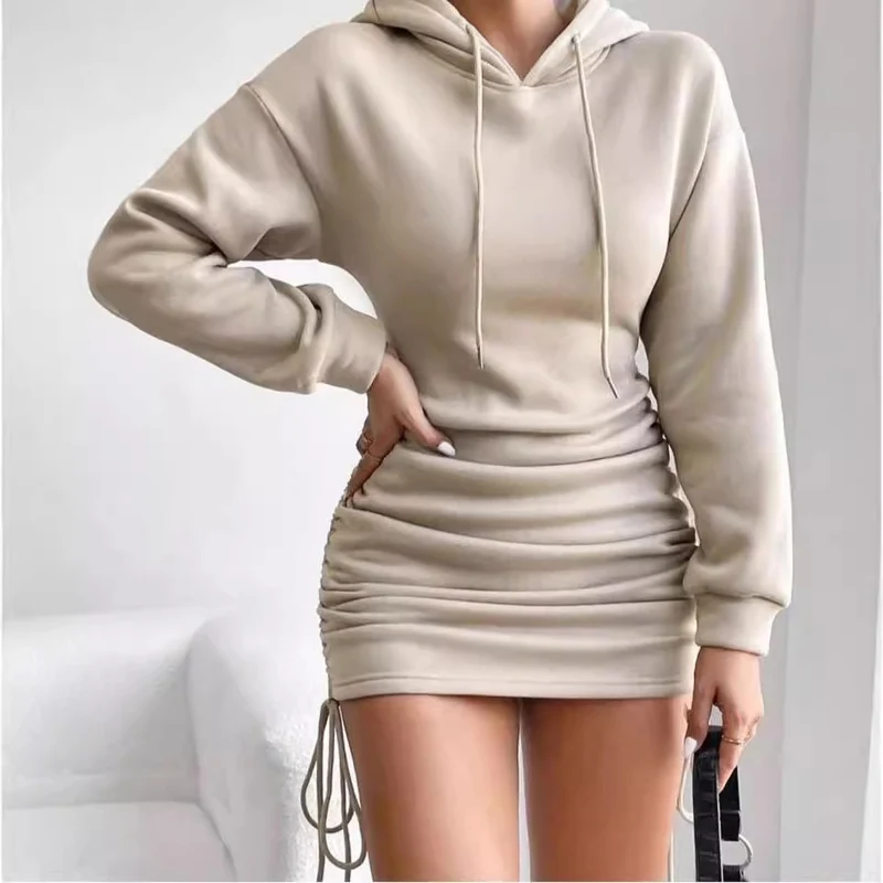 Damen Kapuzenkleid im Sweatshirt‑Stil mit gerafftem Minirock und Kordelzügen Nord Taschen