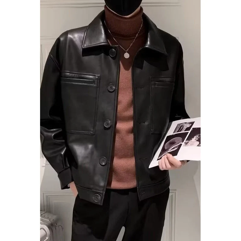 Herren Boxy Overshirt aus Lederoptik mit Hemdkragen und aufgesetzten Brusttaschen Nord Taschen