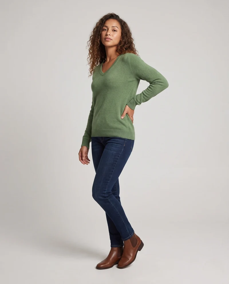 Damen Weicher V‑Ausschnitt‑Pullover in Angora‑Optik mit Mohair‑Mix und gerippten Bündchen Nord Taschen