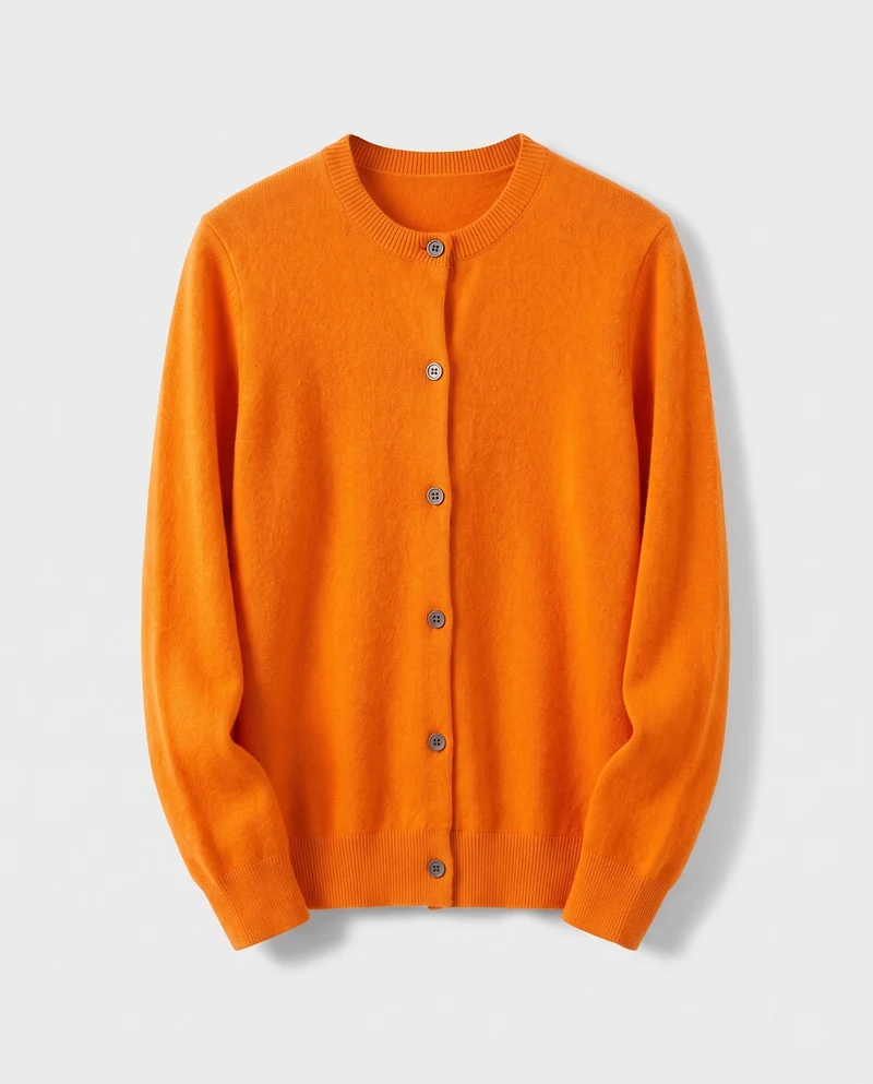 Damen Leichter kastiger Feinstrick-Cardigan mit Rundhalsausschnitt, kaschmirähnlicher Haptik und tonalen Knöpfen Nord Taschen