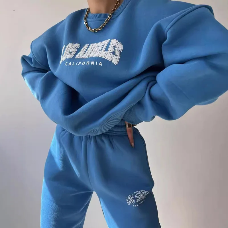 Damen Oversized Lounge-Set aus Baumwollfleece mit Collegestickerei und relaxed Jogginghose Nord Taschen