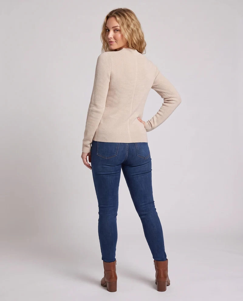 Damen Feinstrick-Mockneckpullover mit feiner Rippenstruktur, verlängerten Ärmeln und Knopfmanschette Nord Taschen