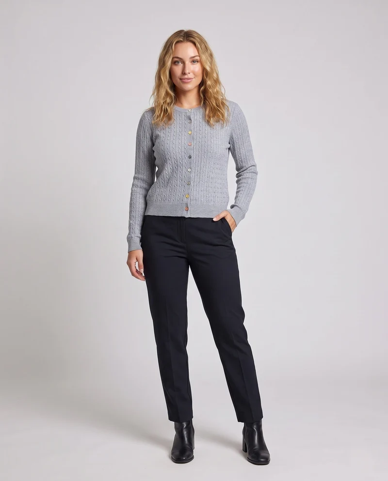 Damen Feinstrick-Cardigan mit Zopfmuster und bunten Knöpfen Nord Taschen