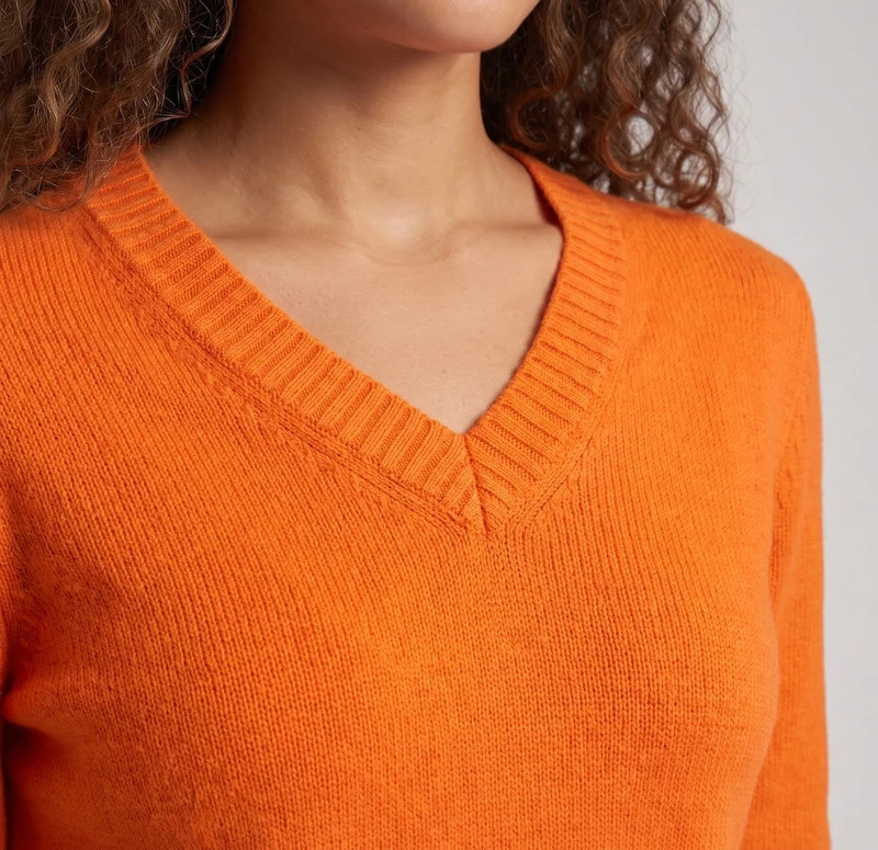 Damen Kaschmir‑Optik Feinstrickpullover mit V‑Ausschnitt und leichtem Mohair‑Finish Nord Taschen